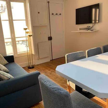Superbe Quartier Latin Apartment
