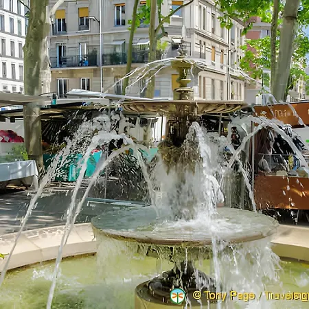 Superbe Quartier Latin Apartment