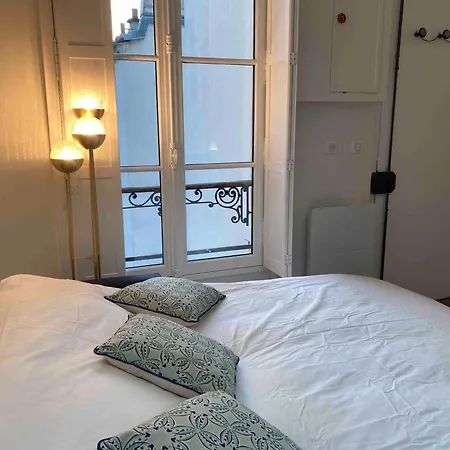 Superbe Quartier Latin Apartment